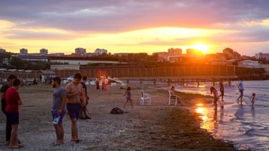 Фото - Россиянам назвали самые выгодные места для отдыха на море в бархатный сезон
